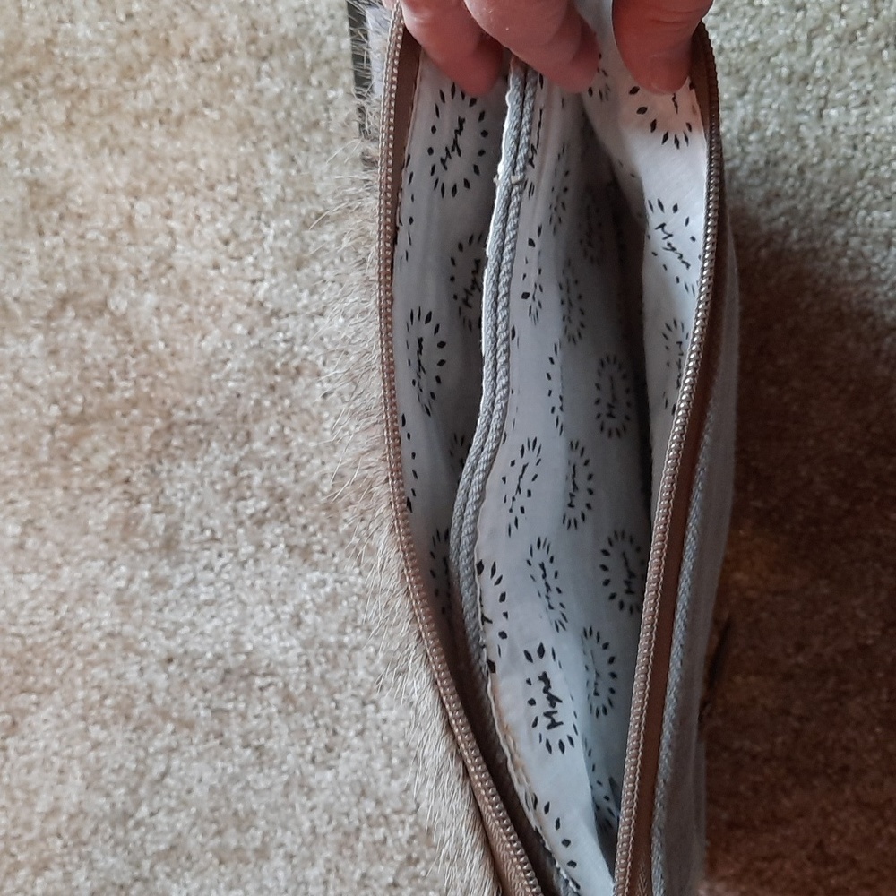 NWT Myra Crossbody purse - Picture 3 of 6